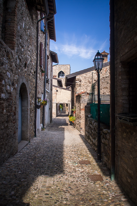 Marked i Bardolino og besøg på Castello Padenghe...